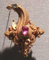 Free download Earclip with Conch Motif and Inlaid Stones free photo or picture to be edited with GIMP online image editor