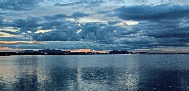 Muat turun percuma Edinburgh Skyline Firth Of Forth - foto atau gambar percuma untuk diedit dengan editor imej dalam talian GIMP