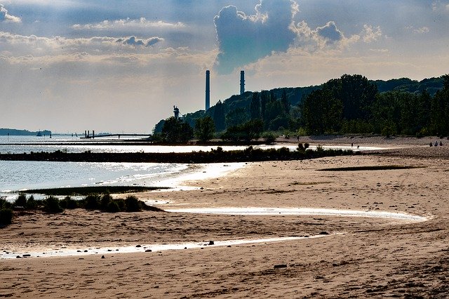 Free download Elbe Beach Hamburg -  free photo or picture to be edited with GIMP online image editor