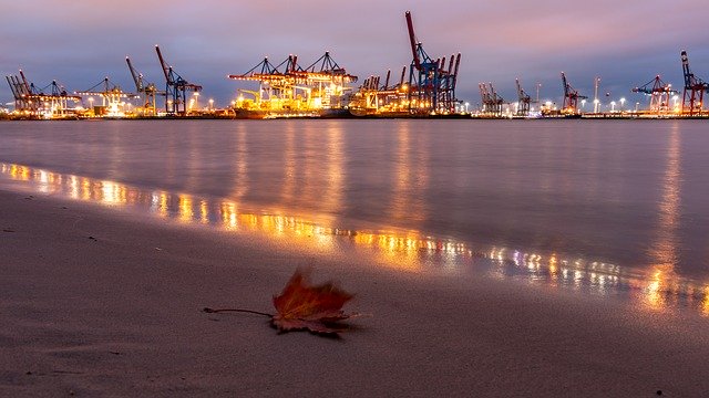 Free download Elbe Hamburg Evening -  free photo or picture to be edited with GIMP online image editor