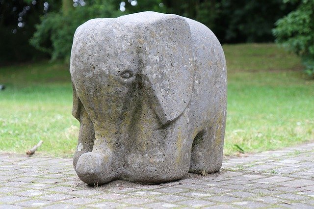 Libreng download Elephant Sculpture Statue - libreng larawan o larawan na ie-edit gamit ang GIMP online na editor ng imahe