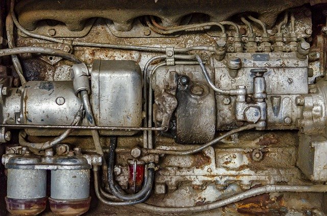 Muat turun percuma Engine Tractor Thermal - foto atau gambar percuma untuk diedit dengan editor imej dalam talian GIMP