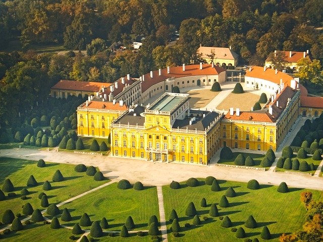 Esterházy-Kastély Francia Park'ı ücretsiz indirin - GIMP çevrimiçi resim düzenleyiciyle düzenlenecek ücretsiz fotoğraf veya resim