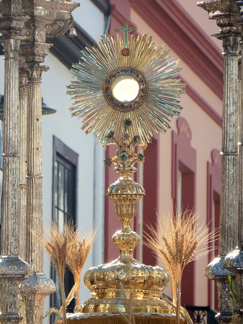 Free download eucharist eucharistic procession free picture to be edited with GIMP free online image editor