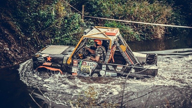 Безкоштовно завантажте Extreme Water Nature - безкоштовну безкоштовну фотографію або зображення для редагування за допомогою онлайн-редактора зображень GIMP