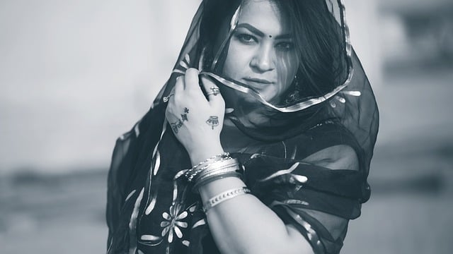Free download eye girl portrait afgan fashion free picture to be edited with GIMP free online image editor
