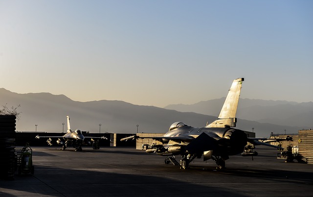 Free download f 16 fighting falcon air force free picture to be edited with GIMP free online image editor