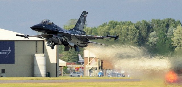Muat turun percuma F16 Riat Belgiumn Air Force - foto atau gambar percuma untuk diedit dengan editor imej dalam talian GIMP