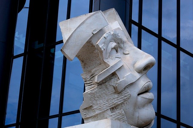 Descarga gratuita Face Sculpture Statue: foto o imagen gratuita para editar con el editor de imágenes en línea GIMP