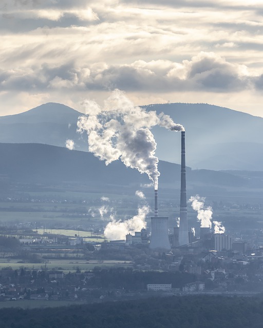 Téléchargement gratuit d'une image gratuite de la pollution des installations industrielles d'usine à modifier avec l'éditeur d'images en ligne gratuit GIMP