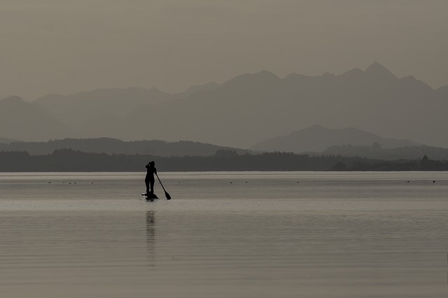 Free download fall mist lake chiemsee paddler free picture to be edited with GIMP free online image editor