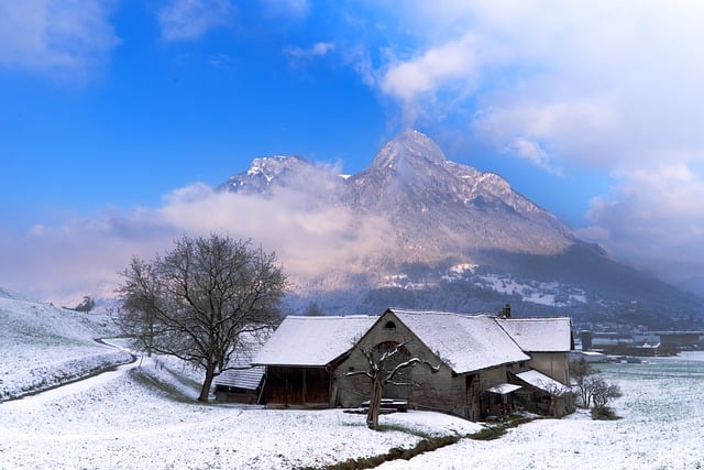 Free download farmhouse barn countryside scenery free picture to be edited with GIMP free online image editor