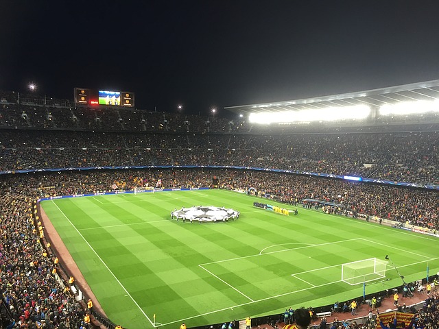 免费下载巴塞罗那足球俱乐部马德里竞技队免费图片并使用 GIMP 免费在线图像编辑器进行编辑