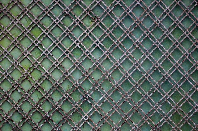Muat turun percuma Fence Grid Green - foto atau gambar percuma untuk diedit dengan editor imej dalam talian GIMP