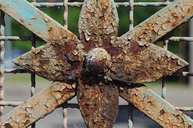 Bezpłatne pobieranie Fencing Rust The Fence - bezpłatne zdjęcie lub obraz do edycji za pomocą internetowego edytora obrazów GIMP