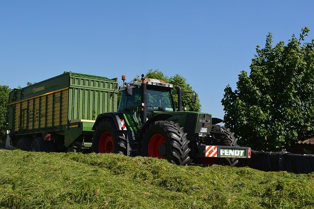 Free download fendt fendt favorit 824 weener free picture to be edited with GIMP free online image editor