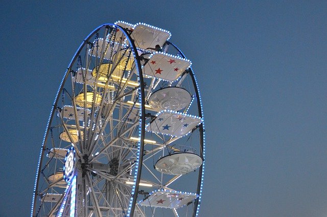 Gratis download Ferris Wheel Night Blue - gratis foto of afbeelding om te bewerken met GIMP online afbeeldingseditor