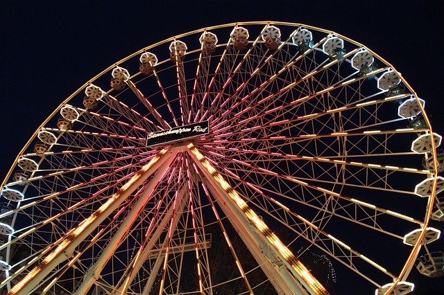 Kostenloser Download Ferris Wheel Night Lighting - kostenloses Foto oder Bild zur Bearbeitung mit GIMP Online-Bildbearbeitung