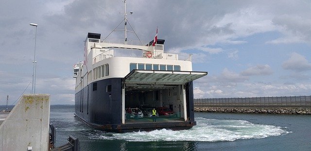 Unduh gratis Pelabuhan Ferry Denmark - foto atau gambar gratis untuk diedit dengan editor gambar online GIMP