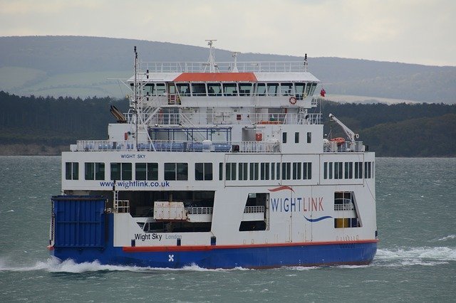 免费下载 Ferry Sea Ship 免费照片模板，可使用 GIMP 在线图像编辑器进行编辑