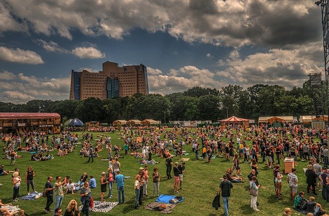Kostenloser Download Festival Summer Concert City - kostenloses Foto oder Bild zur Bearbeitung mit GIMP Online-Bildbearbeitung