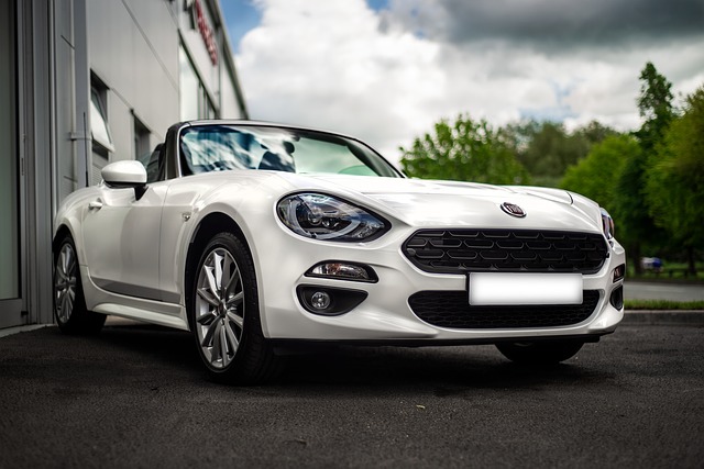 Free download fiat 124 spider car convertible free picture to be edited with GIMP free online image editor