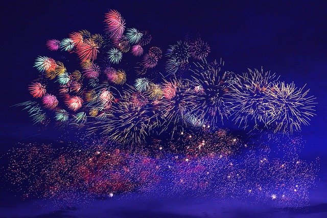 Gratis download Fireworks Firework Flame - gratis foto of afbeelding om te bewerken met GIMP online afbeeldingseditor