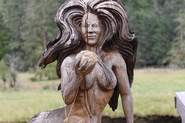 Bezpłatne pobieranie First Nations Wooden Mermaid - bezpłatne zdjęcie lub obraz do edycji za pomocą internetowego edytora obrazów GIMP