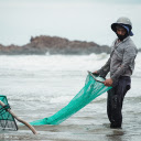 Fishermen and green nets  screen for extension Chrome web store in OffiDocs Chromium