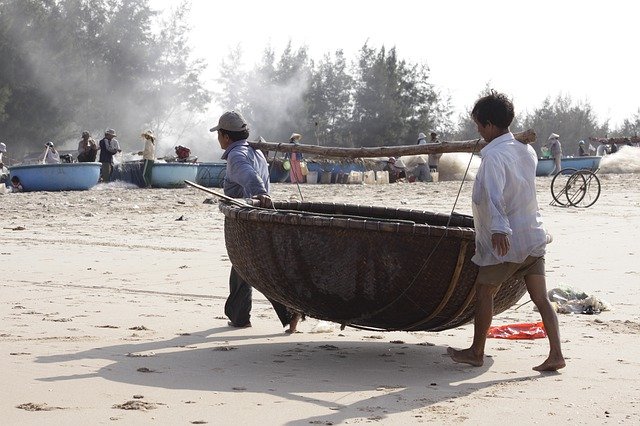 Free download Fishermen Traditional Basket Boat -  free photo or picture to be edited with GIMP online image editor