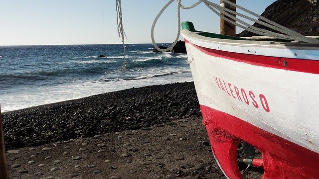 Free download Fishing Boat Kahn Beach -  free photo or picture to be edited with GIMP online image editor