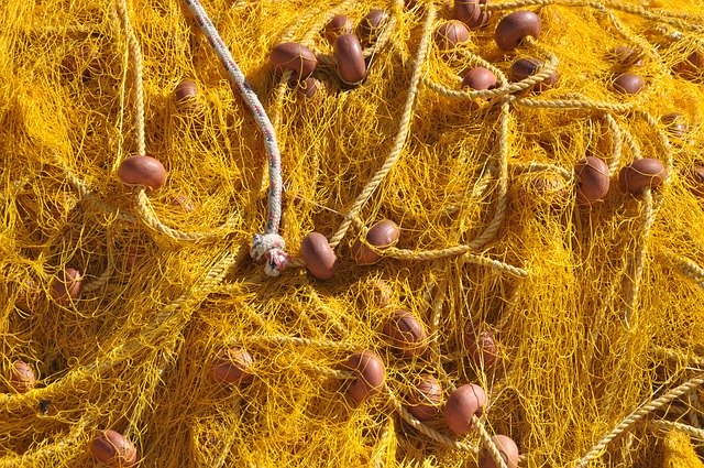 Muat turun percuma Fishing Net Yellow Sea - foto atau gambar percuma untuk diedit dengan editor imej dalam talian GIMP