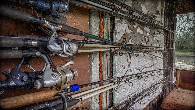 Descarga gratuita Fishing Rods Old: foto o imagen gratuita para editar con el editor de imágenes en línea GIMP