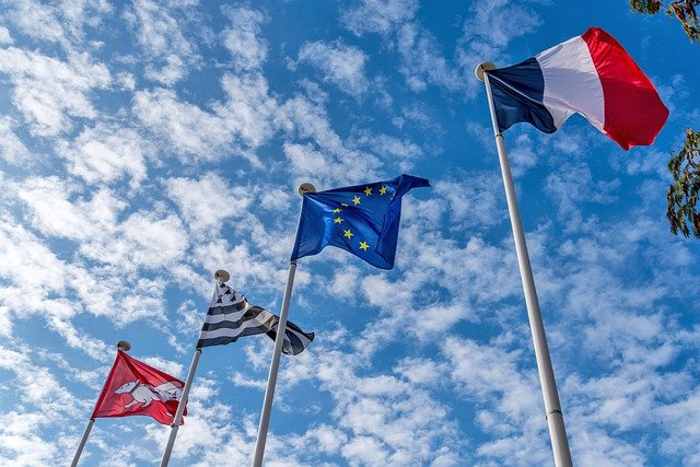 Download gratuito bandiera francia europa paese immagine gratuita da modificare con l'editor di immagini online gratuito GIMP