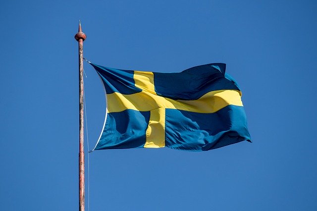 Free download Flag Sweden Flutter -  free photo or picture to be edited with GIMP online image editor