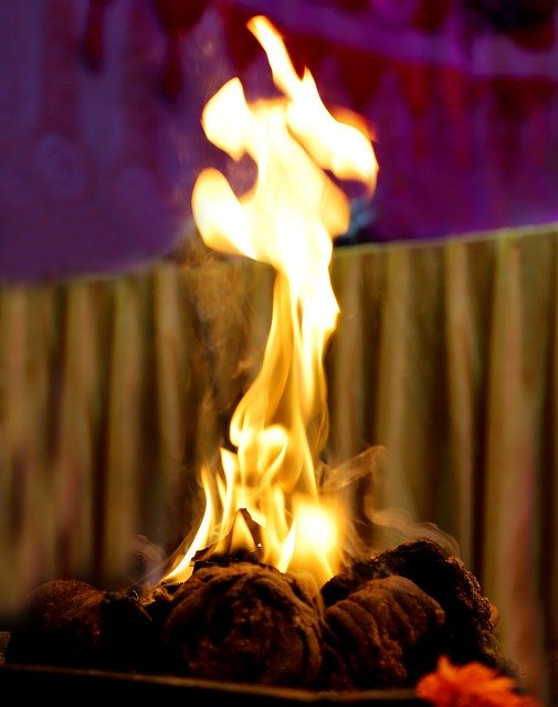 دانلود رایگان Flame Burn Blaze - عکس یا تصویر رایگان قابل ویرایش با ویرایشگر تصویر آنلاین GIMP