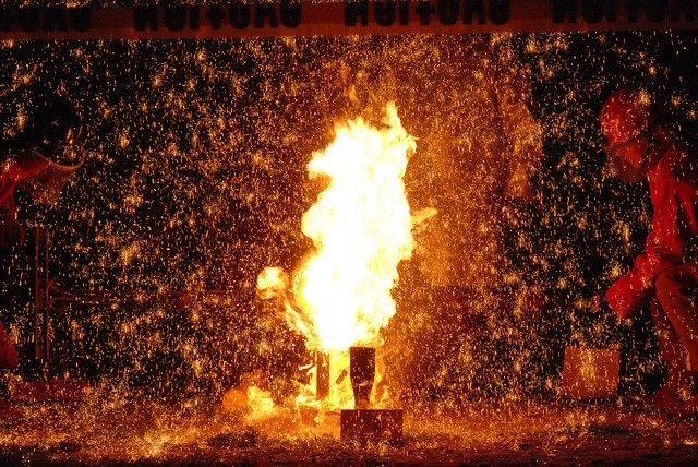 Бесплатно скачать Flame Fire Ablaze — бесплатную фотографию или картинку для редактирования с помощью онлайн-редактора изображений GIMP