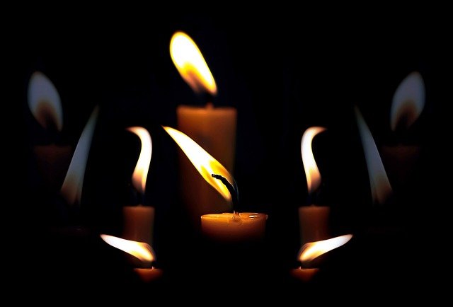 Free download flickering candles candlelight free picture to be edited with GIMP free online image editor