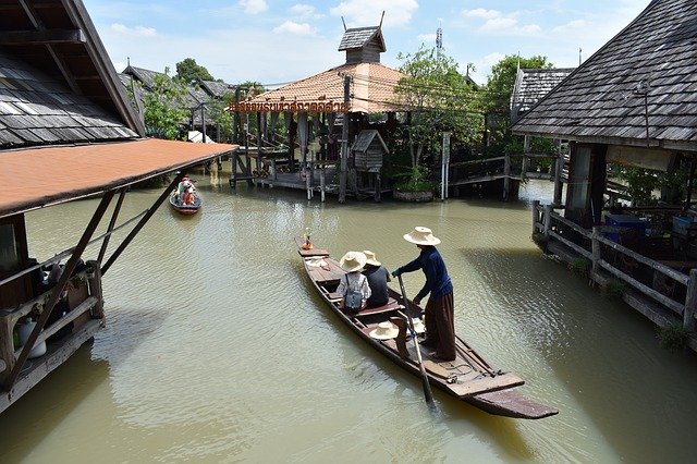 Free download Floating Market Pattaya Thailand -  free photo or picture to be edited with GIMP online image editor