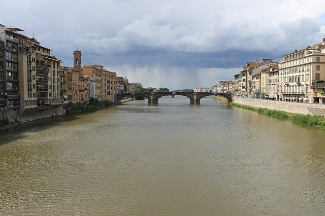 Gratis download Florence Bridge Italy - gratis foto of afbeelding om te bewerken met GIMP online afbeeldingseditor