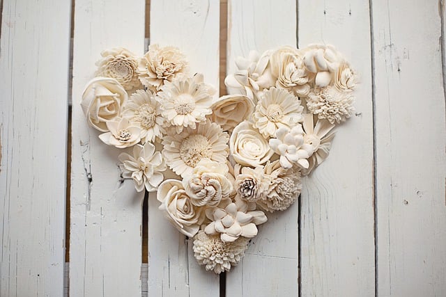 Free download flowers heart shaped bouquet heart free picture to be edited with GIMP free online image editor