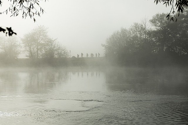 Téléchargement gratuit de Fog Mood Landscape - photo ou image gratuite à modifier avec l'éditeur d'images en ligne GIMP