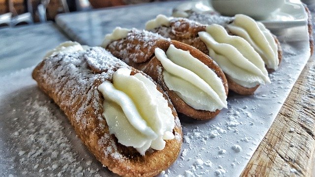 Descarga gratuita Food Cannolli Italy - foto o imagen gratuita para editar con el editor de imágenes en línea GIMP