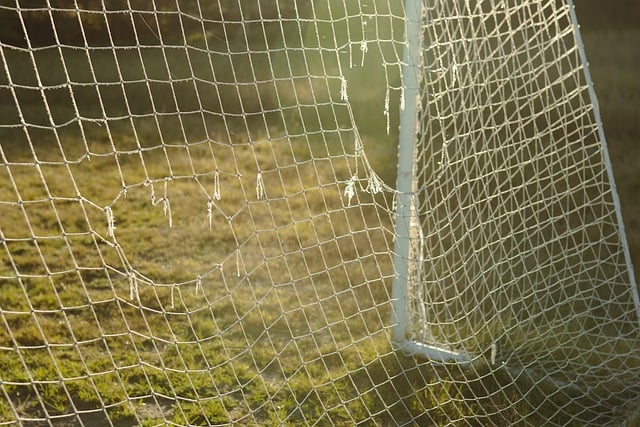 הורדה חינם של חור כדורגל שער שקיעה ספורט תמונה בחינם לעריכה עם עורך תמונות מקוון בחינם של GIMP