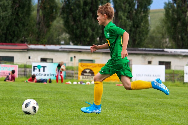 Free download football sport beh ball children free picture to be edited with GIMP free online image editor