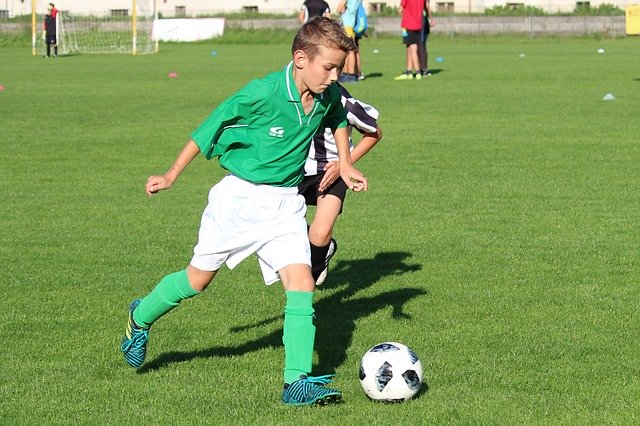 הורדה חינם Football Younger Pupils - תמונה או תמונה בחינם לעריכה עם עורך התמונות המקוון GIMP