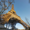 foot of the eiffel tower  screen for extension Chrome web store in OffiDocs Chromium