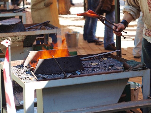 Bezpłatne pobieranie Forge Iron Anvil - darmowe zdjęcie lub obraz do edycji za pomocą internetowego edytora obrazów GIMP