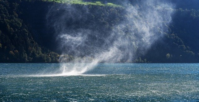 Muat turun percuma Forward Water Wind - foto atau gambar percuma untuk diedit dengan editor imej dalam talian GIMP