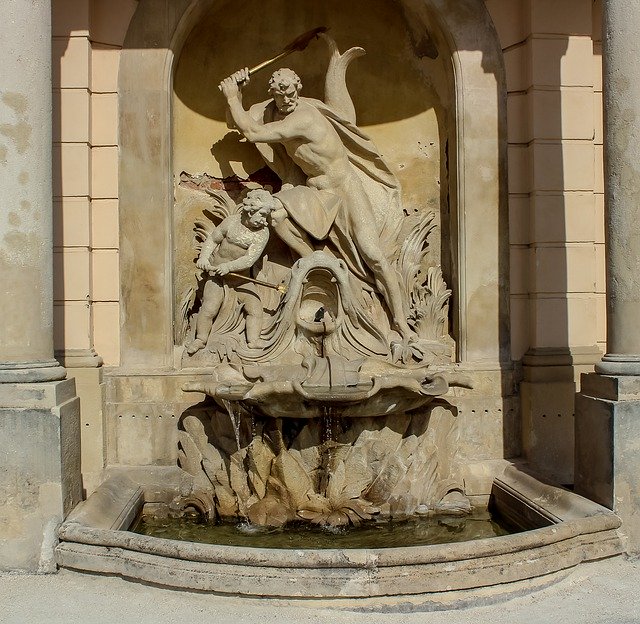 무료 다운로드 Fountain Gargoyle Water - 무료 사진 또는 김프 온라인 이미지 편집기로 편집할 사진